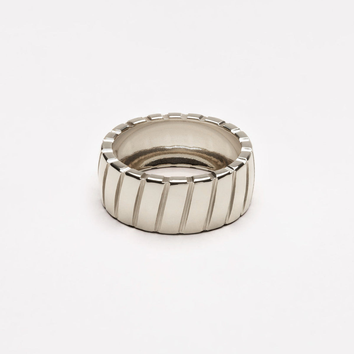 Bague Large Striée Femme Acier Inoxydable