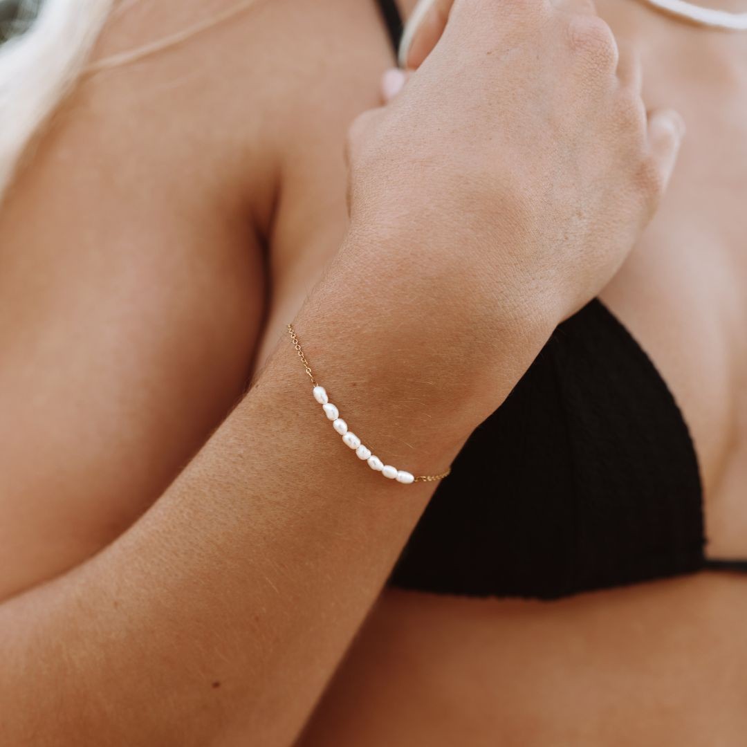 Bracelet Chaîne Fine Rangée de Mini Perles Femme Acier Inoxydable