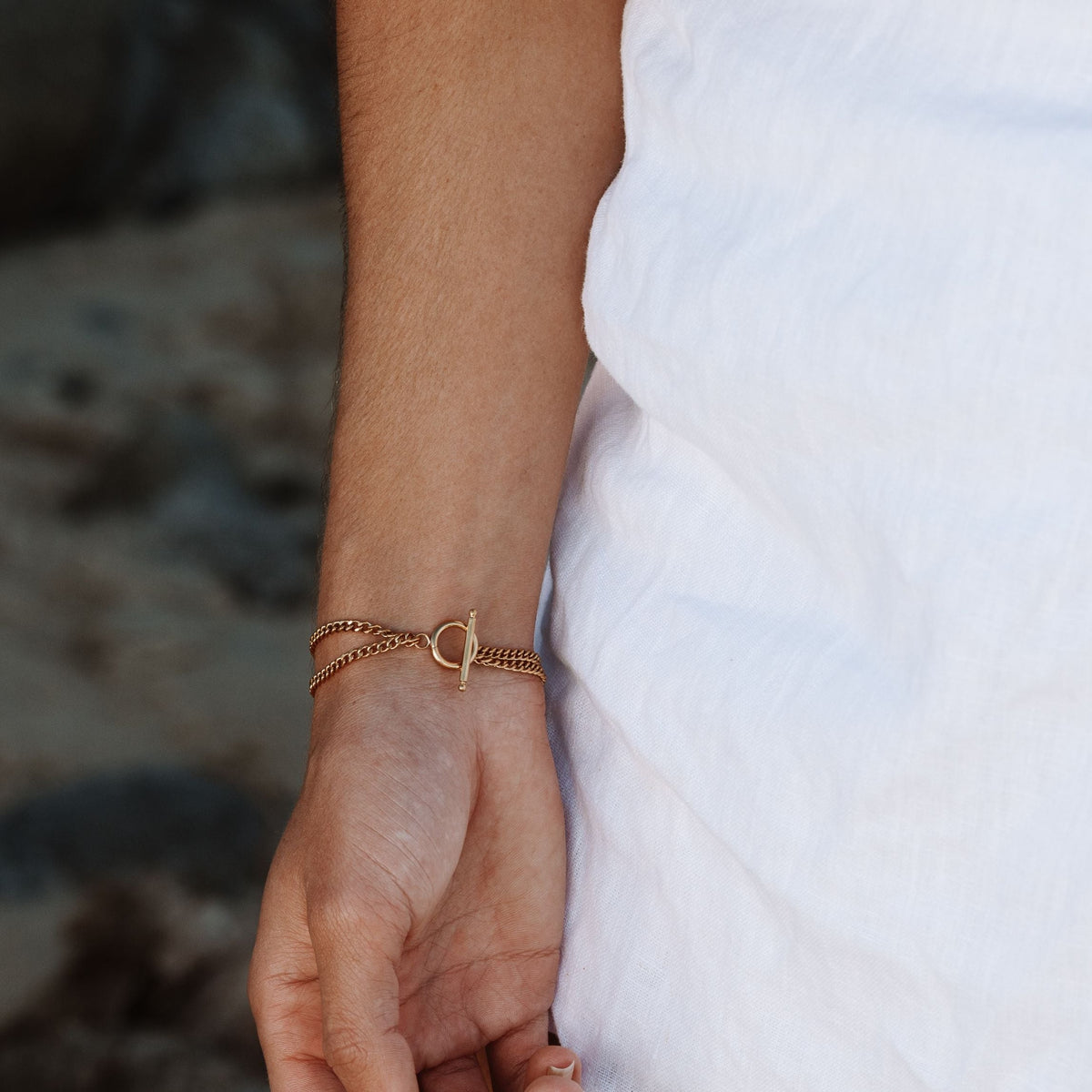 Bracelet Double Tour Médaille Perle Femme Acier Inoxydable