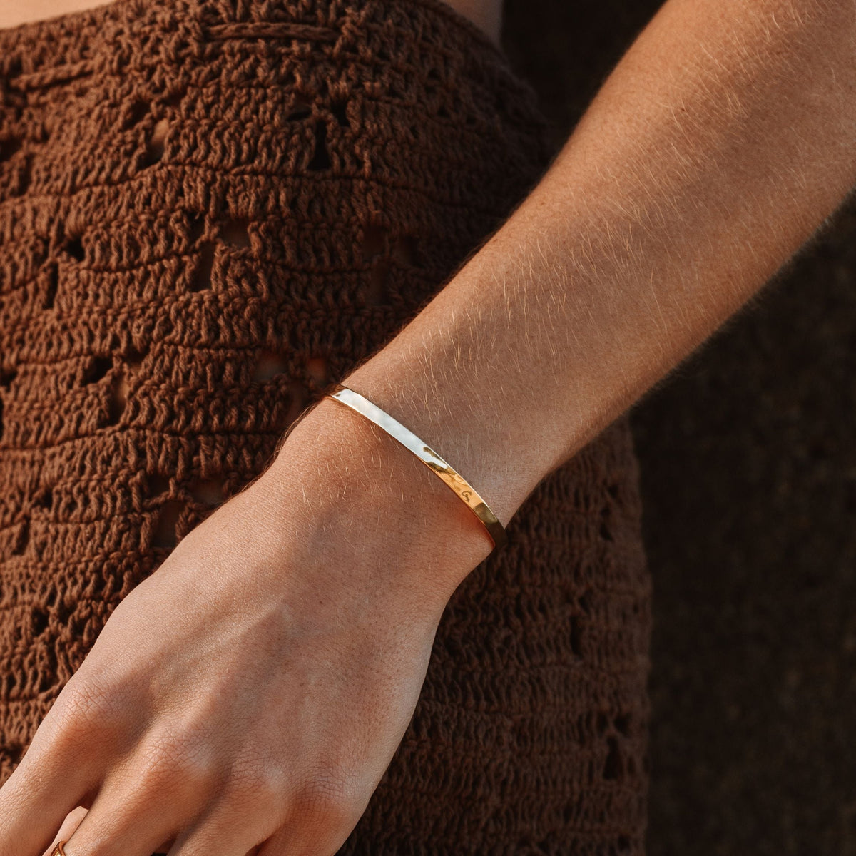 Bracelet Jonc Ouvert Martelé Femme Acier Inoxydable