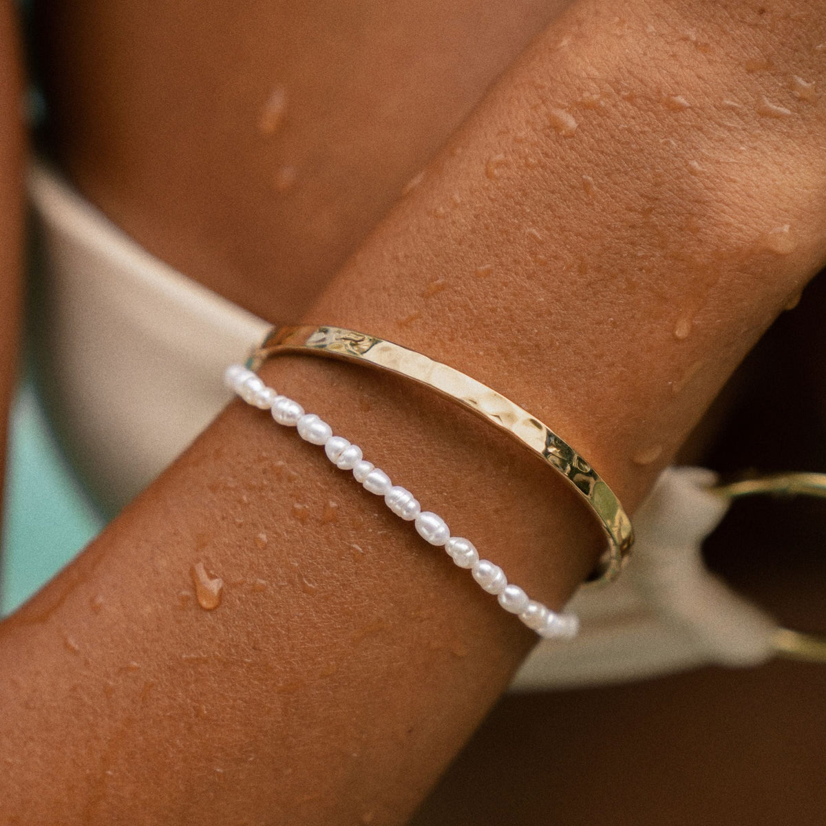 Bracelet Jonc Ouvert Martelé Femme Acier Inoxydable