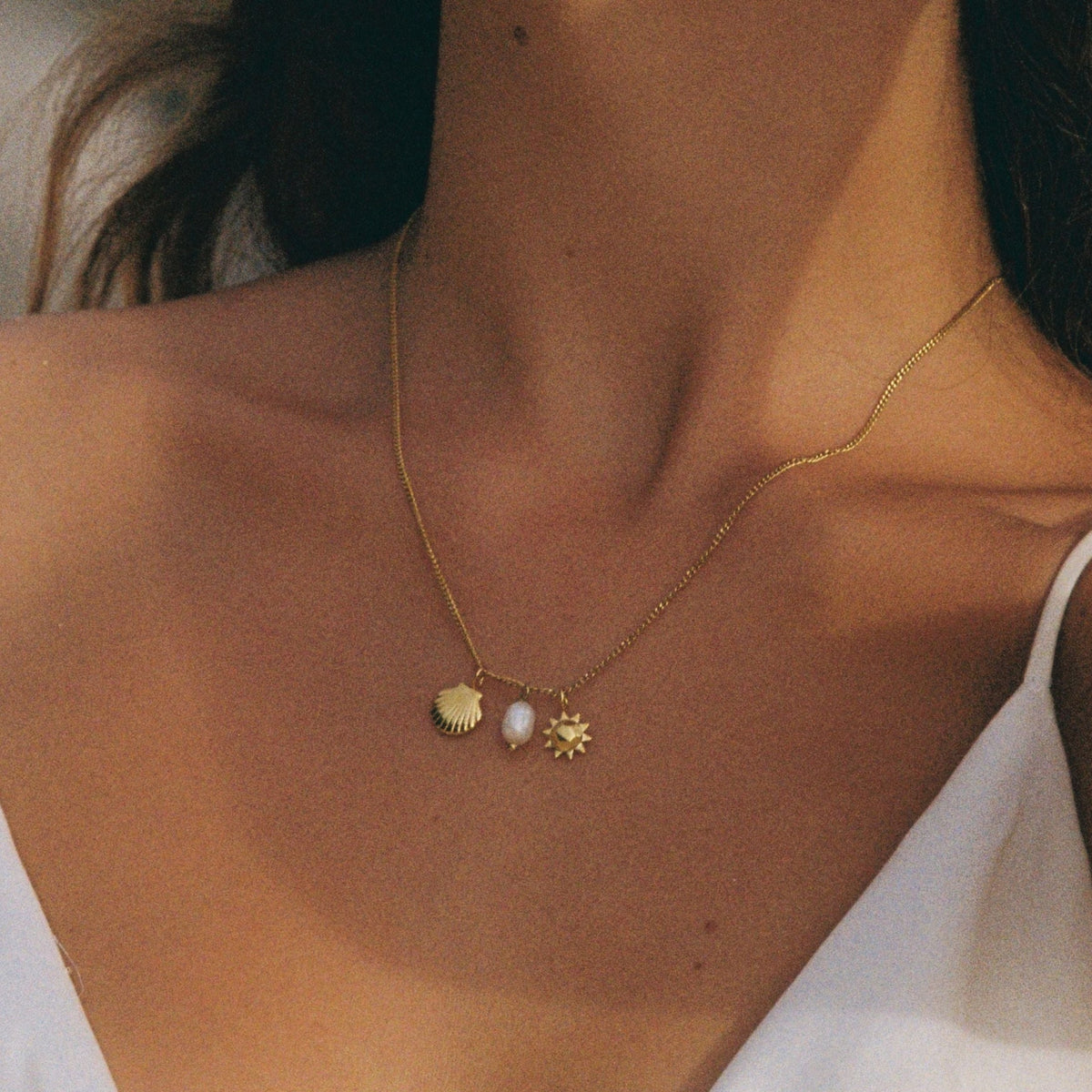 Collier Breloques Soleil Coquillage Perle Femme Acier Inoxydable