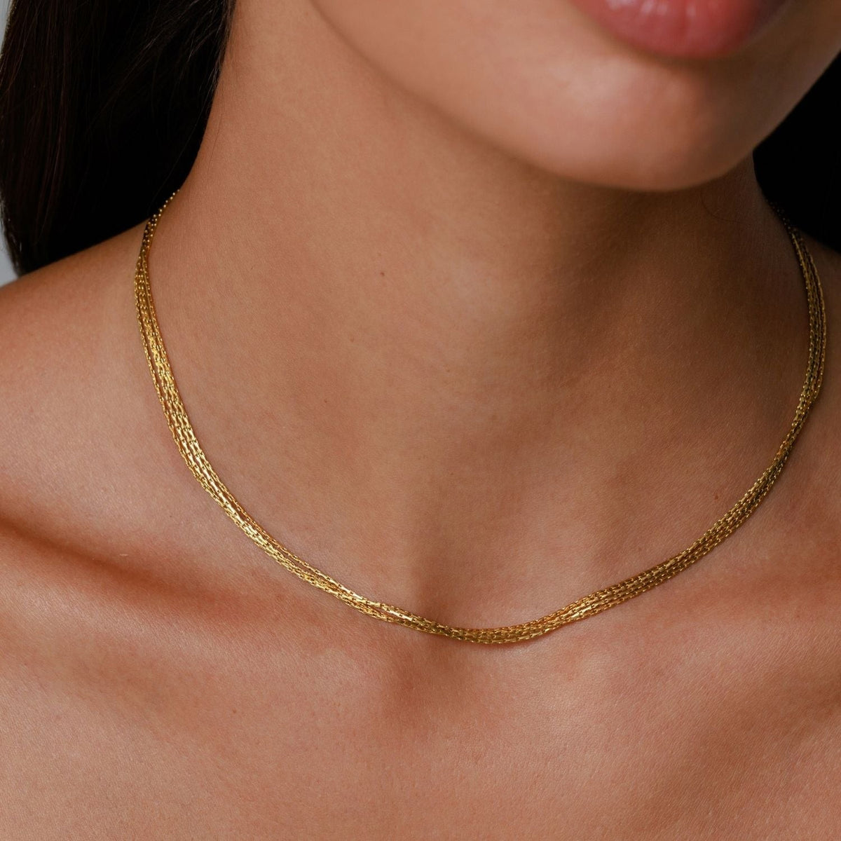Collier Ras de Cou Quatre Rangs Femme Acier Inoxydable