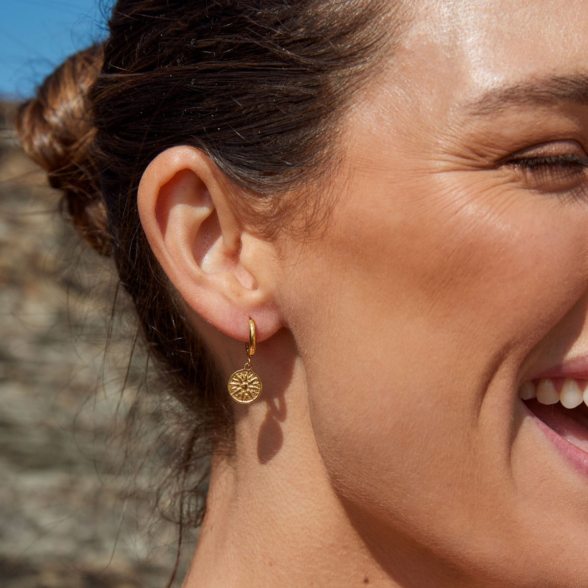 Créoles Pendantes Médaille Soleil Femme Acier Inoxydable