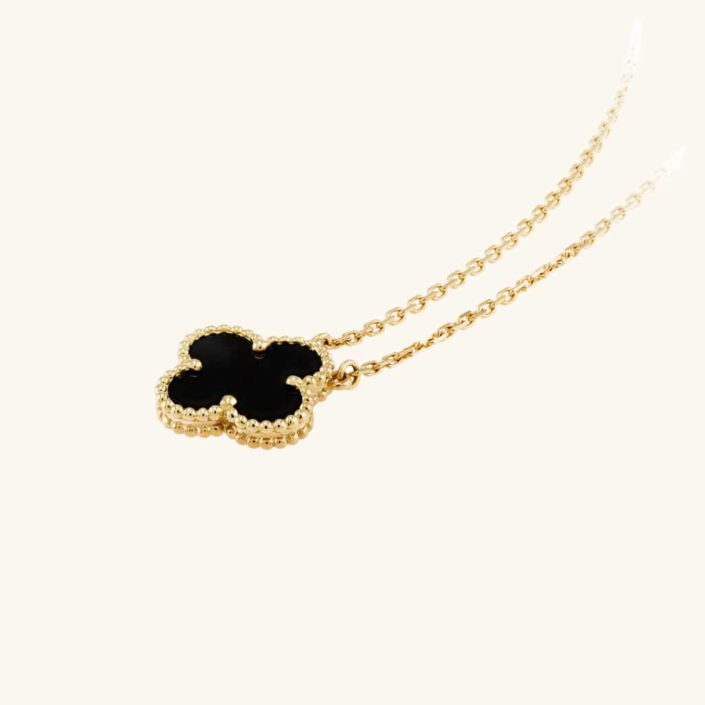 Collier Femme – Pendentif Trèfle Noir en Acier Inoxydable Doré Style Élégant