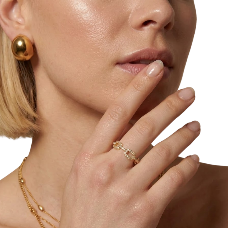 Bague Chaîne à Maillons Femme – Acier Inoxydable avec Détails Sertis Style Moderne