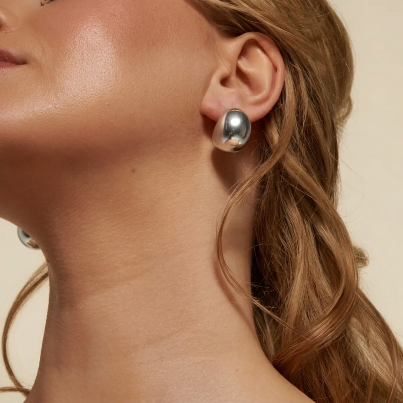 Boucles d’Oreilles Huggie Boule Femme – Acier Inoxydable