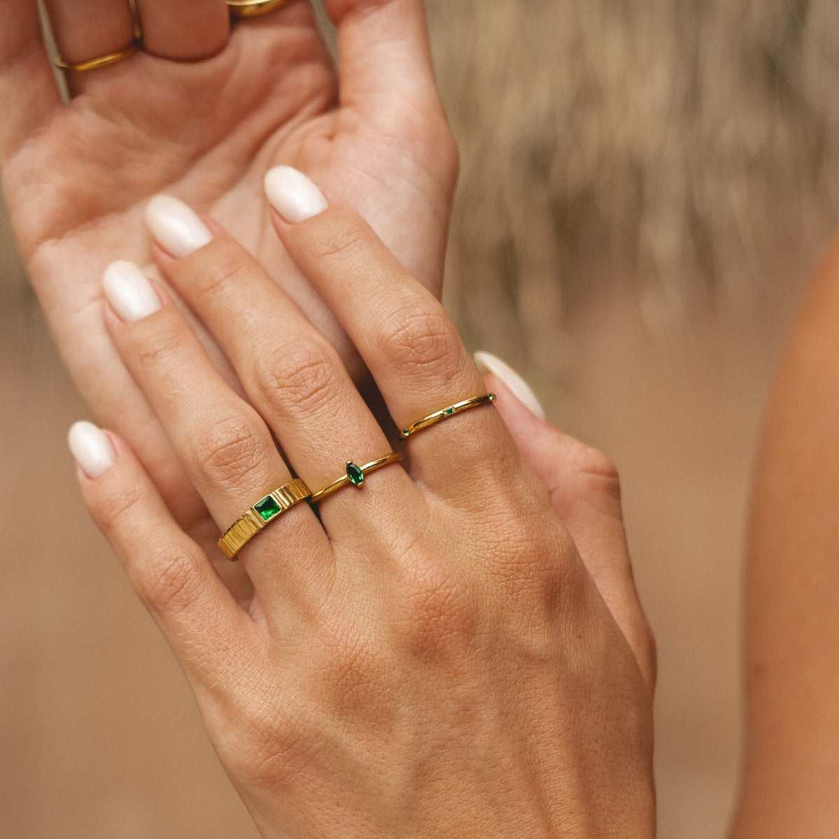 Bague Striée Zircon Vert Carré Femme Acier Inoxydable