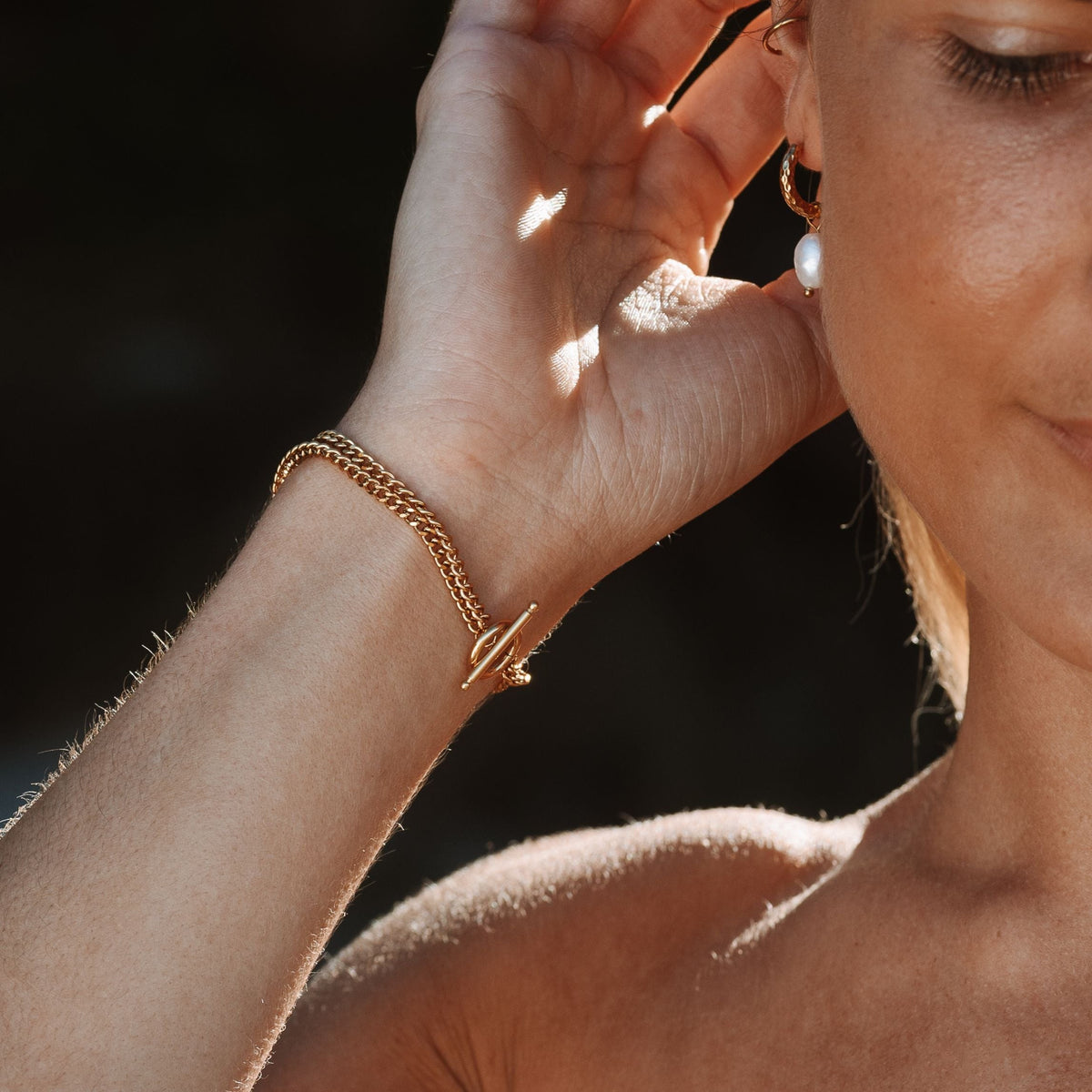 Bracelet Double Tour Médaille Perle Femme Acier Inoxydable