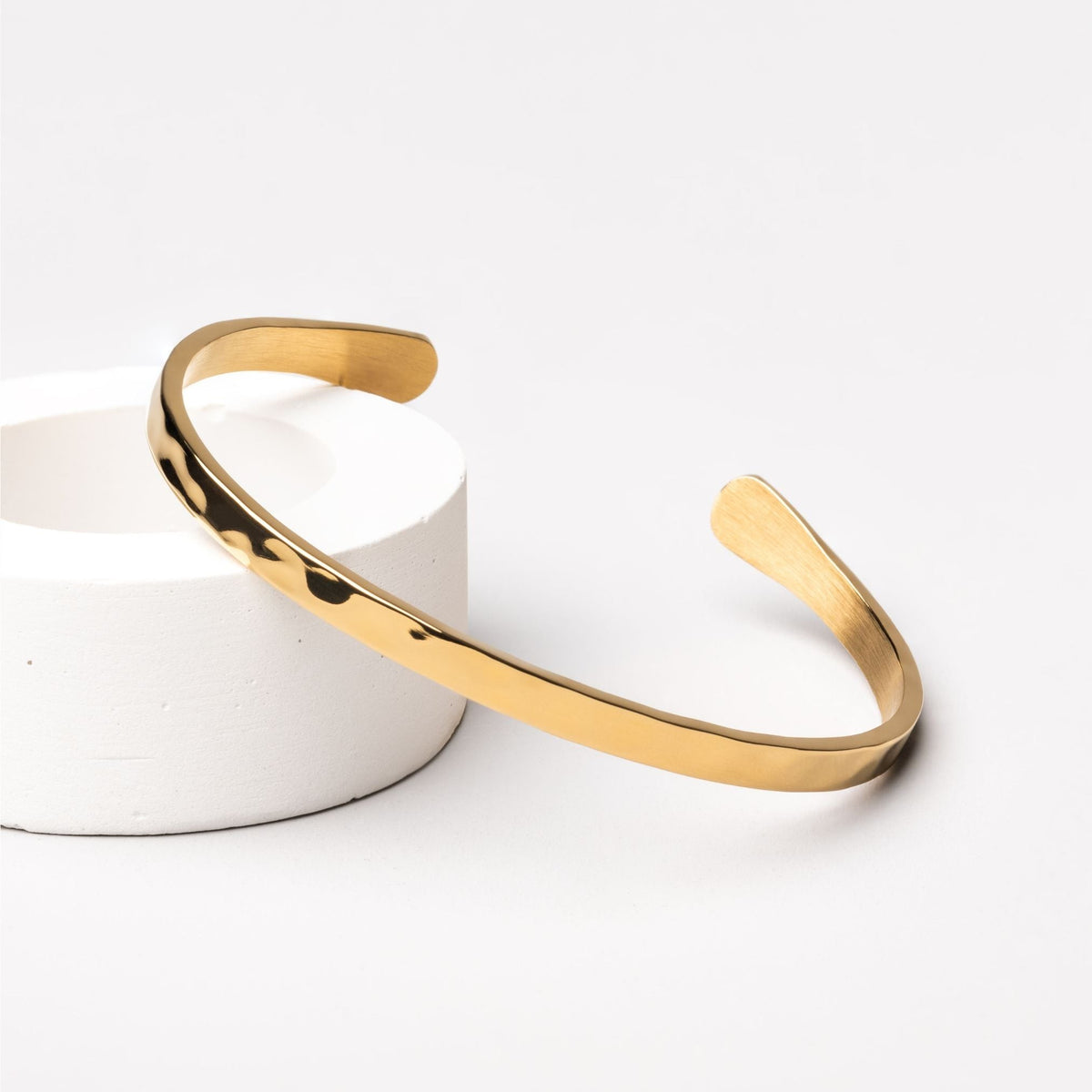 Bracelet Jonc Ouvert Martelé Femme Acier Inoxydable