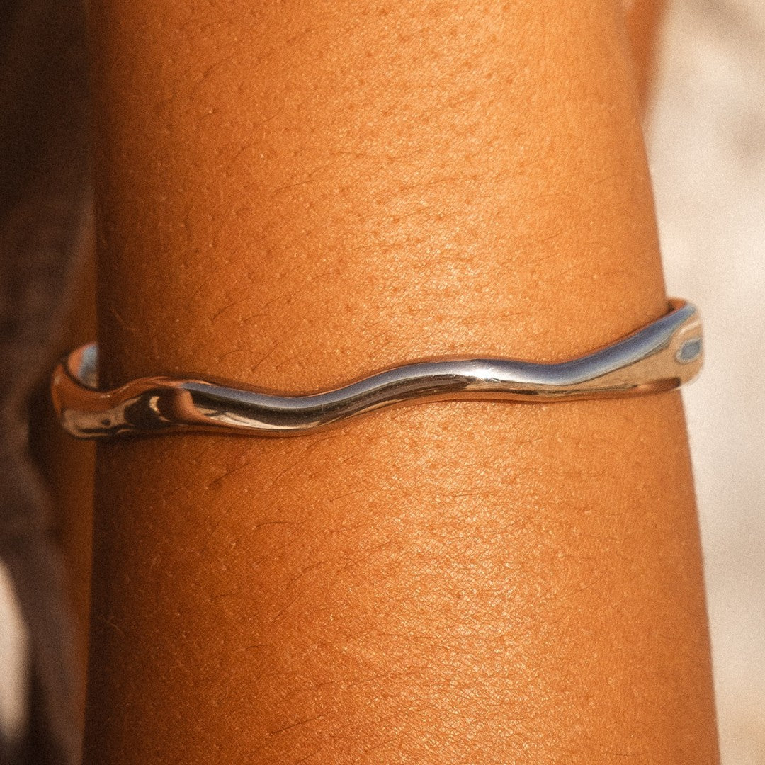 Bracelet Jonc Ouvert Ondulé Femme Acier Inoxydable