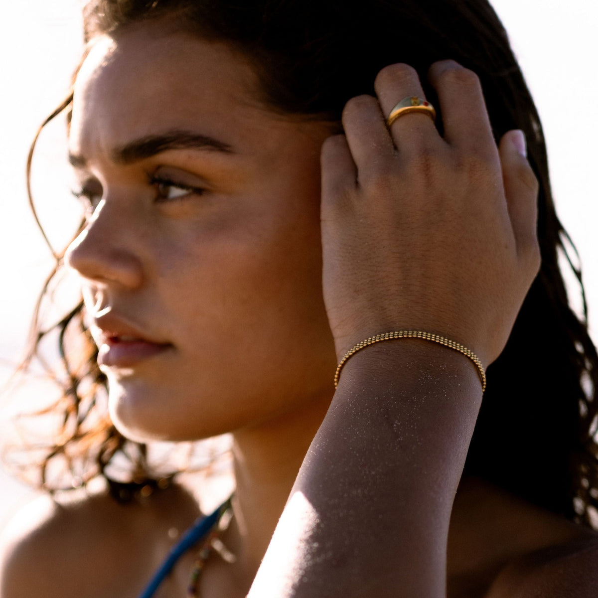 Bracelet Multirangs Billes Dorées Femme Acier Inoxydable