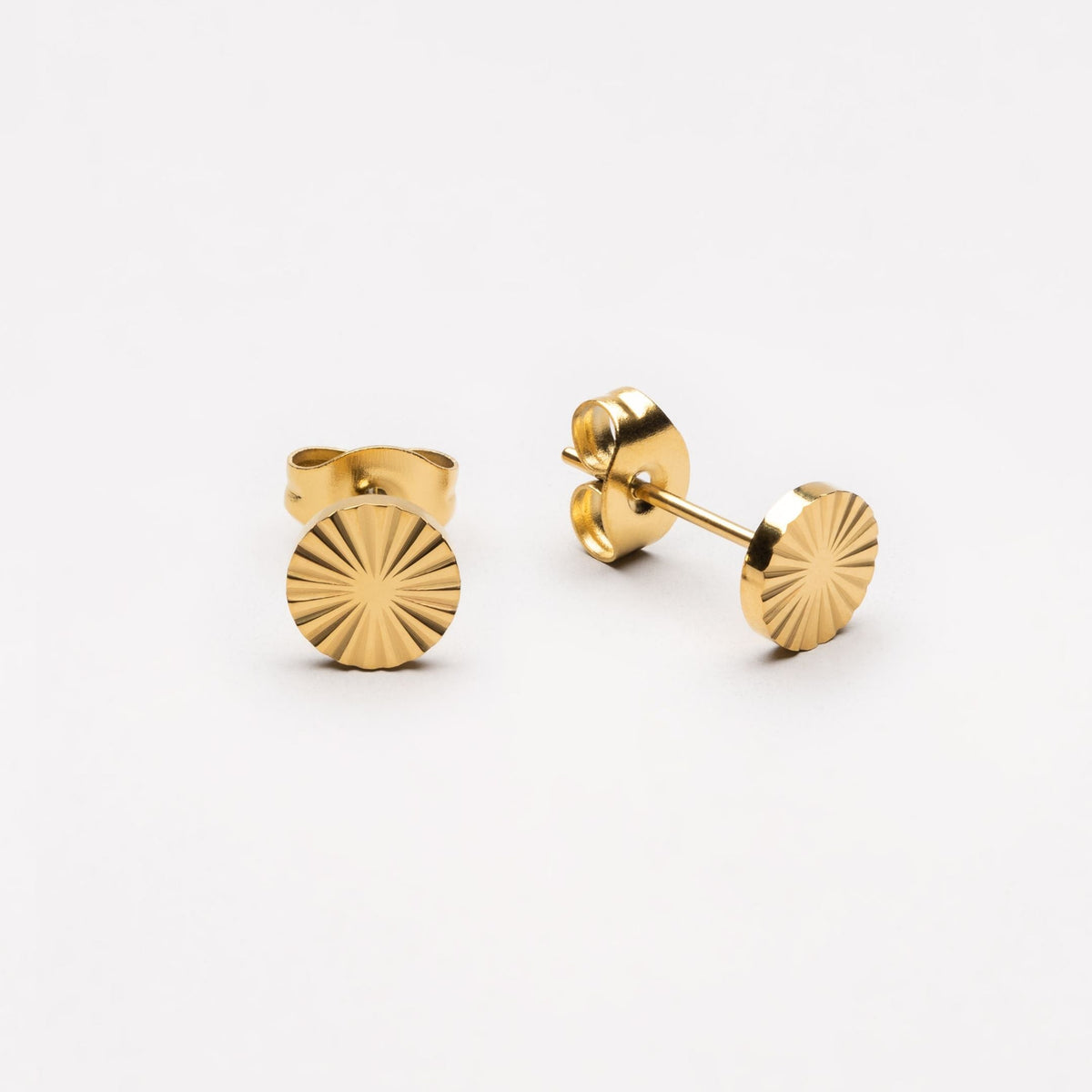Clous d'Oreilles Soleil Gravé Femme Acier Inoxydable