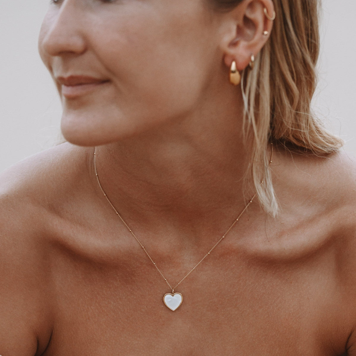 Collier Cœur Nacre Blanche Femme Acier Inoxydable