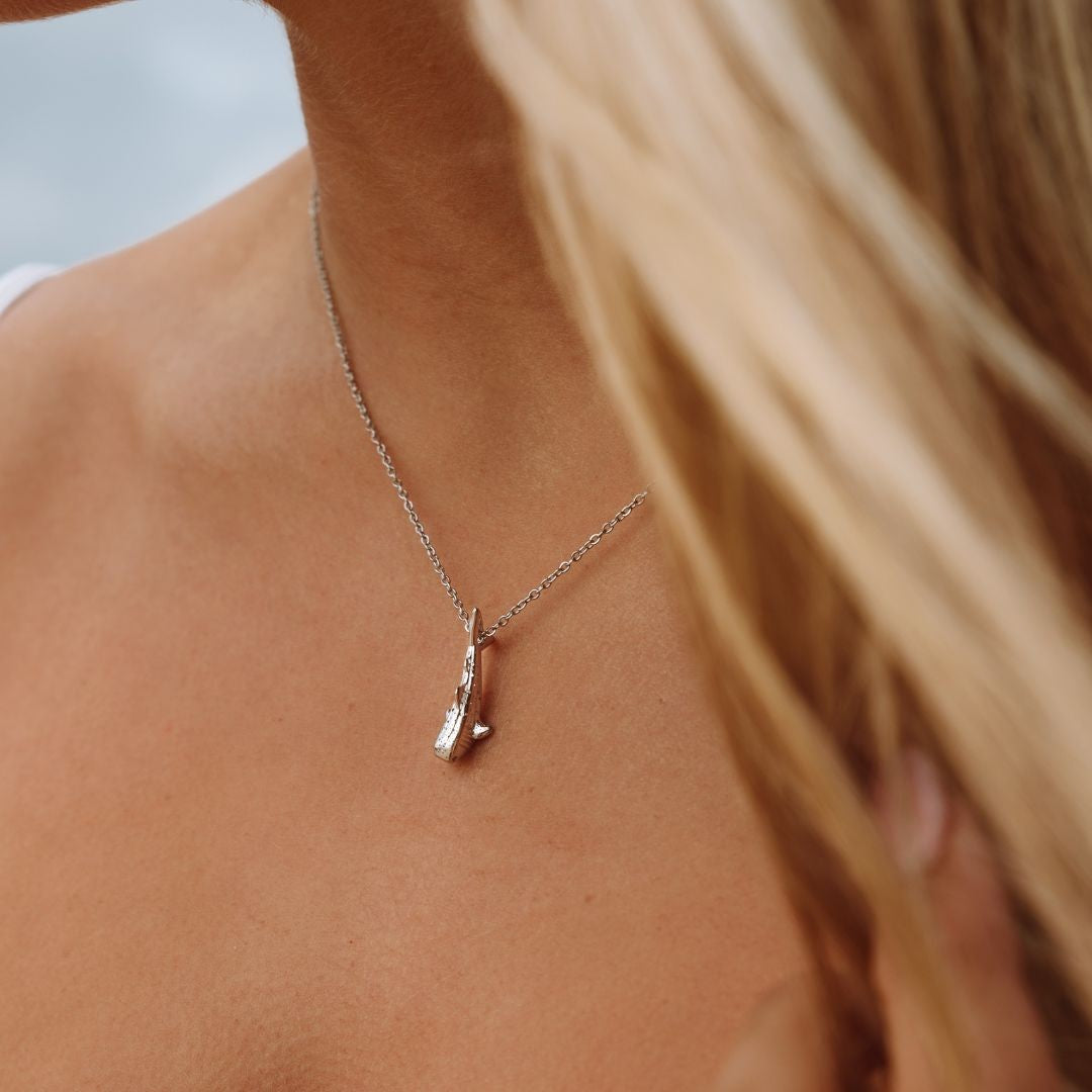 Collier Pendentif Requin-Baleine Femme Acier Inoxydable
