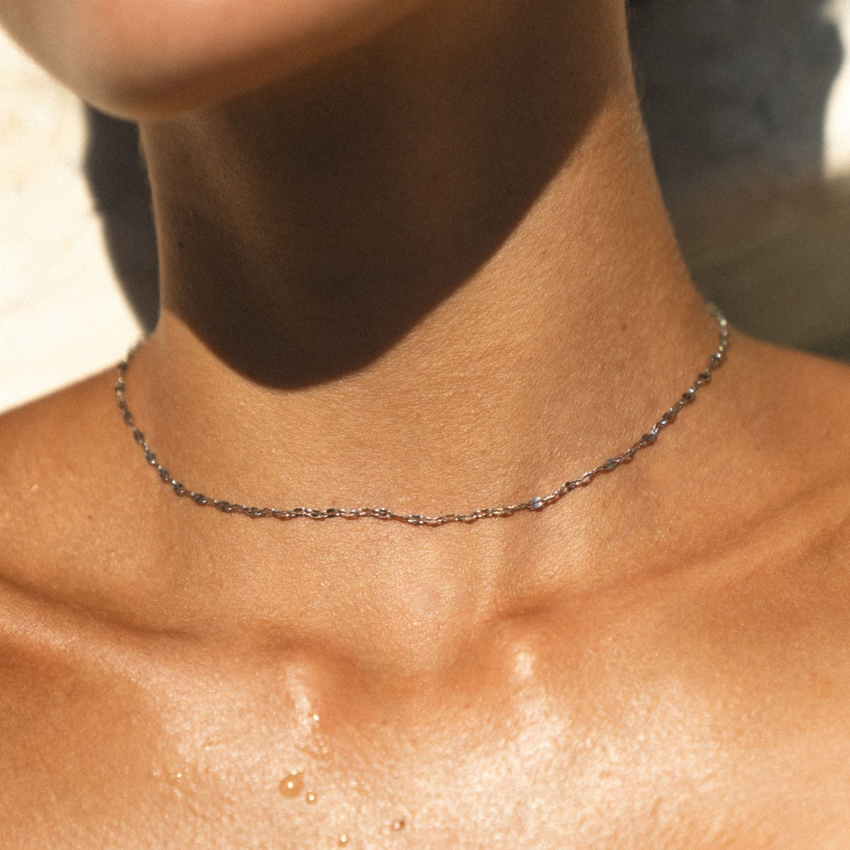 Collier Ras de Cou Chaîne Scintillante Femme Acier Inoxydable