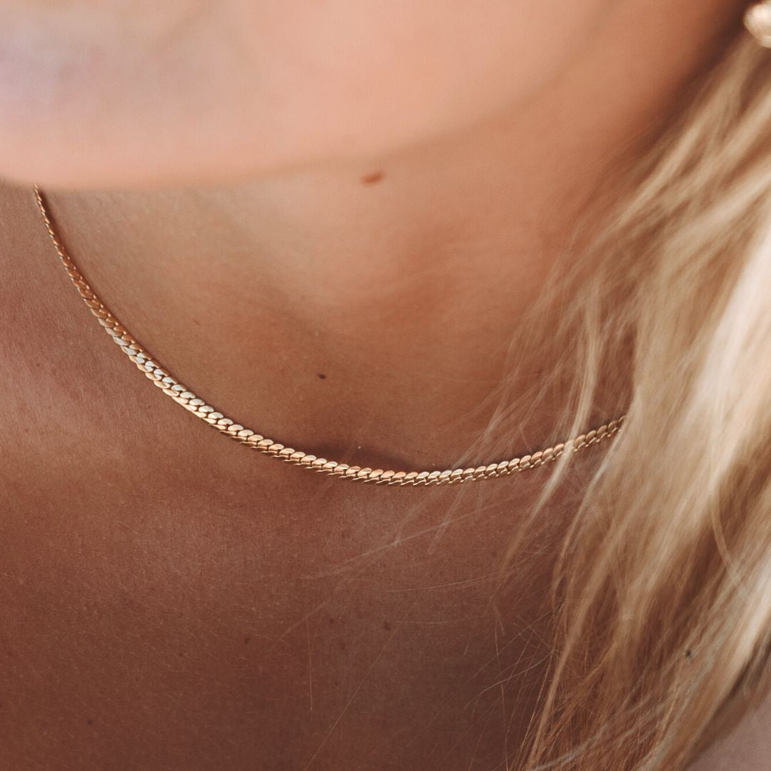 Collier Ras de Cou Maille Gourmette Plate Femme Acier Inoxydable