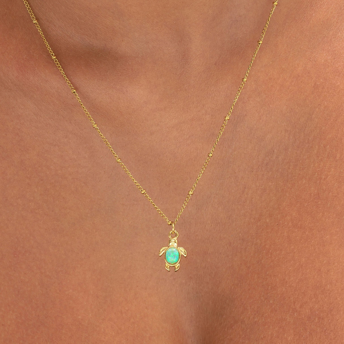 Collier Tortue Pierre Effet Opale Femme Acier Inoxydable
